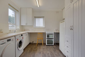 Kitchen- click for photo gallery